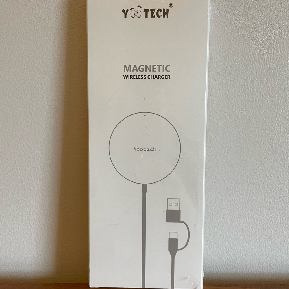 Magnetic Wireless Phone Charger